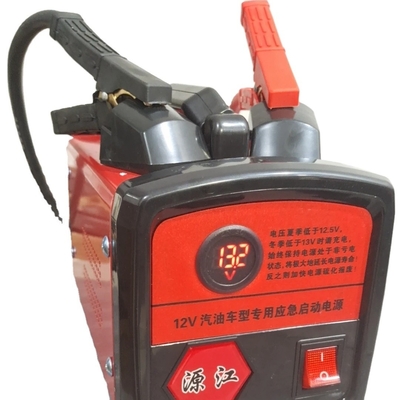 Μεγάλης χωρητικότητας 24V φορτηγό Jump Starter με έξοδο φόρτισης USB-C και 2000A κορυφαίο ρεύμα